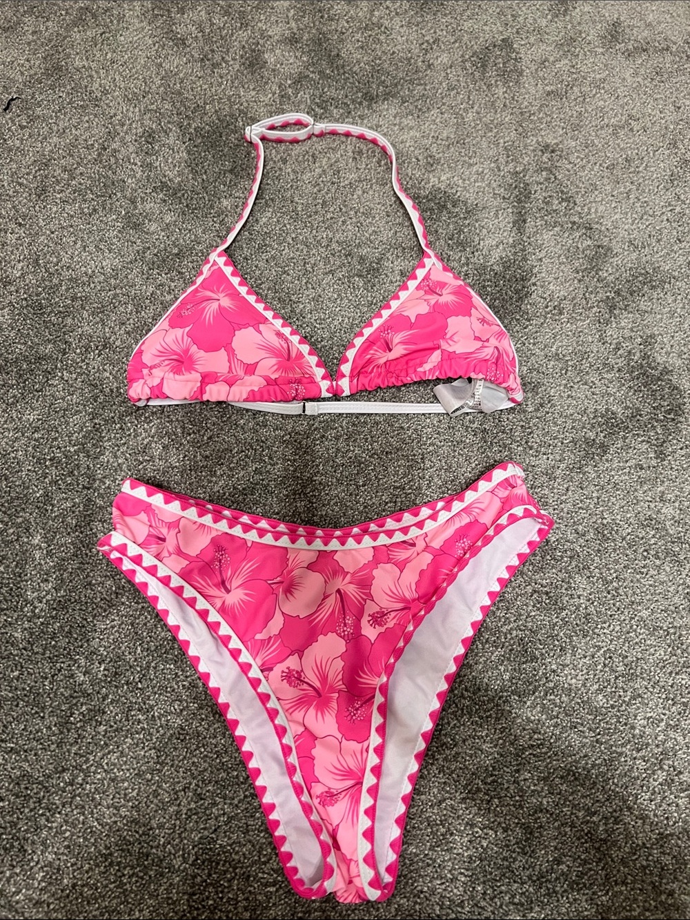 NWT SHEIN Pink Floral Triangle Bikini Set
